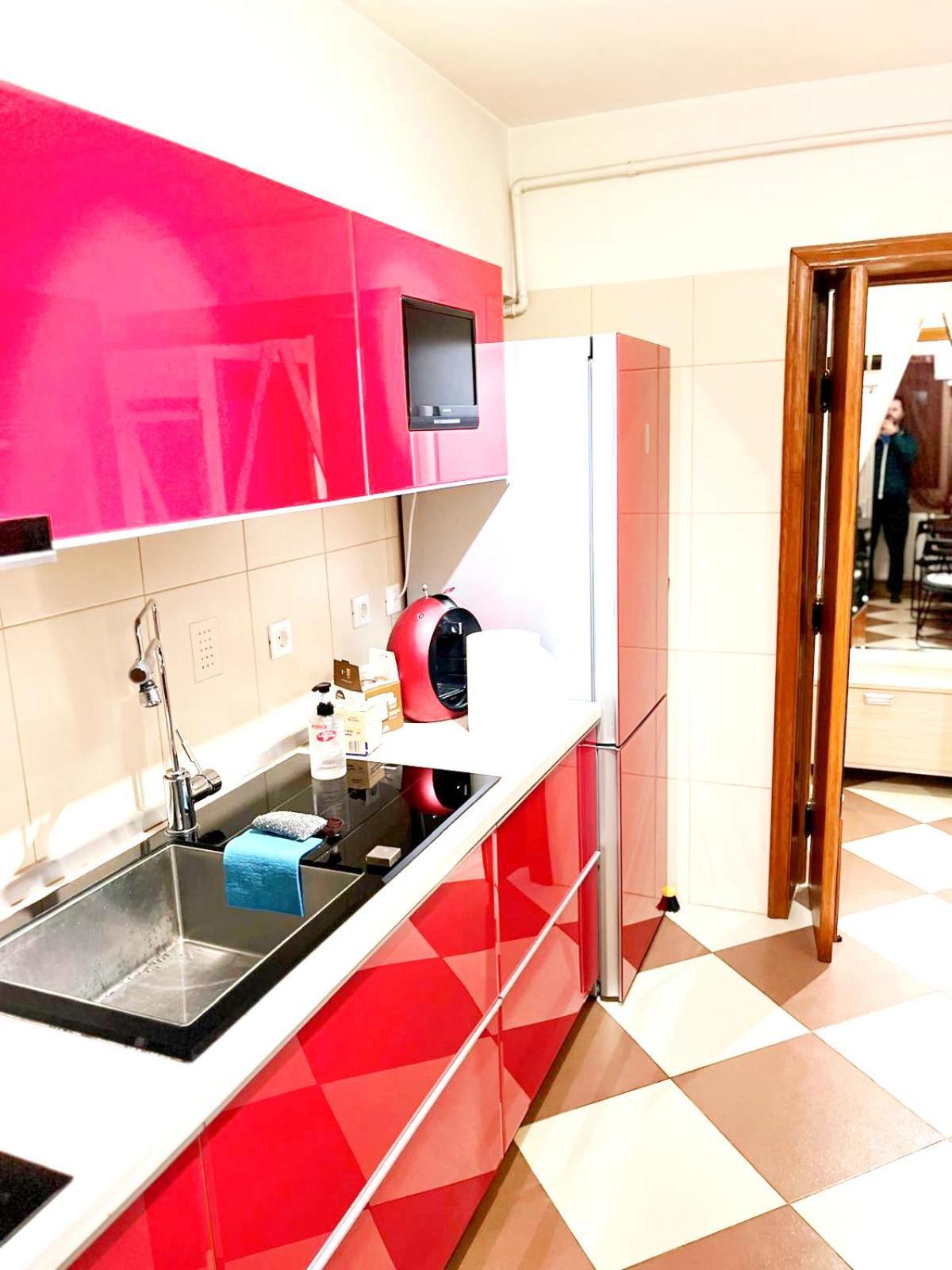 Romana 100 Sqm Deluxe Apartament Бухарест Екстер'єр фото